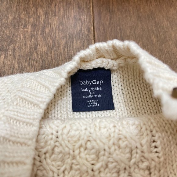 11 Piece Baby Boy Bundle - One Piece, Bodysuits (3-6months, 3months) - Picture 5 of 16